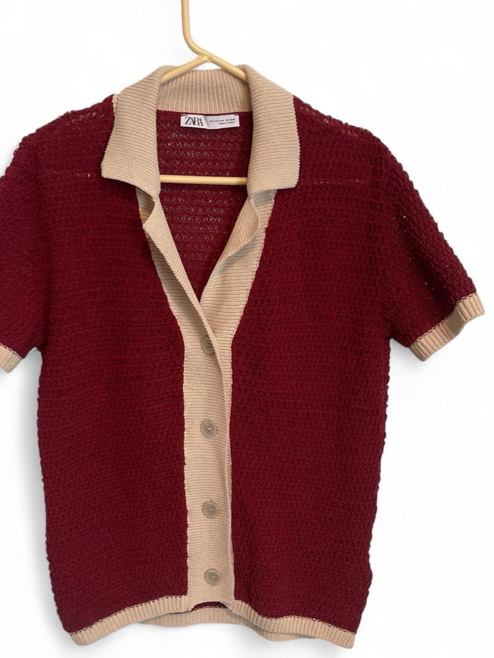 ZARA Burgundy Short-Sleeve Knit Cardigan with Beige Trim